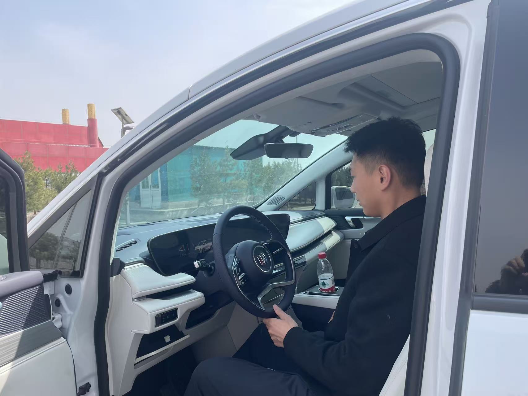 微信图片_20260327155024_180_259.jpg