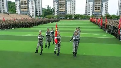 爱游戏平台：滚烫青春 始于军训